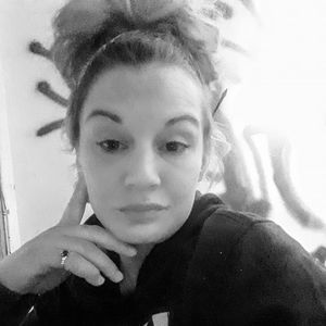 Meet your Posher, Carrie